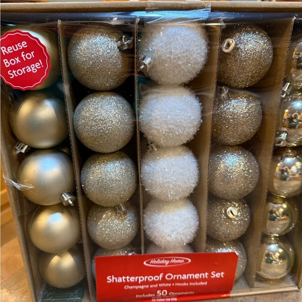 Shatterproof Christmas Ornament Set and LED Starburst Tree Topper Gold & Silver - Picture 10 of 13